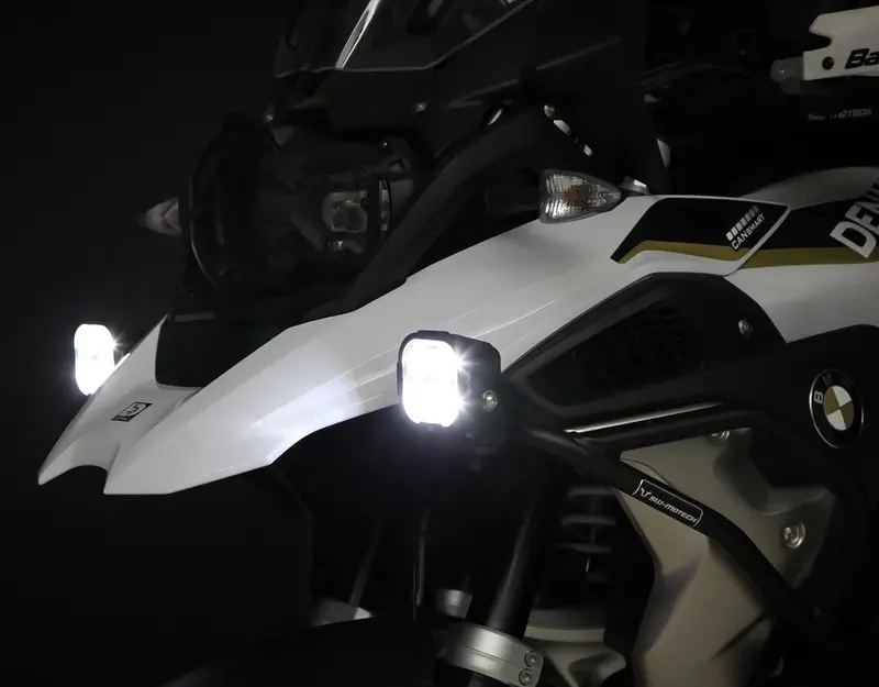 Denali Dl-4 Driving Light W/ Datadim Technology, 4-Led, Elliptical Hybrid Beam 1