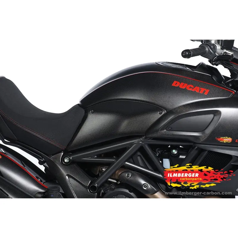 Ducati Diavel 1200 (2011-2019) Ilmberger Carbon Tank Side Panel (Right) - (Matt Finish) 1