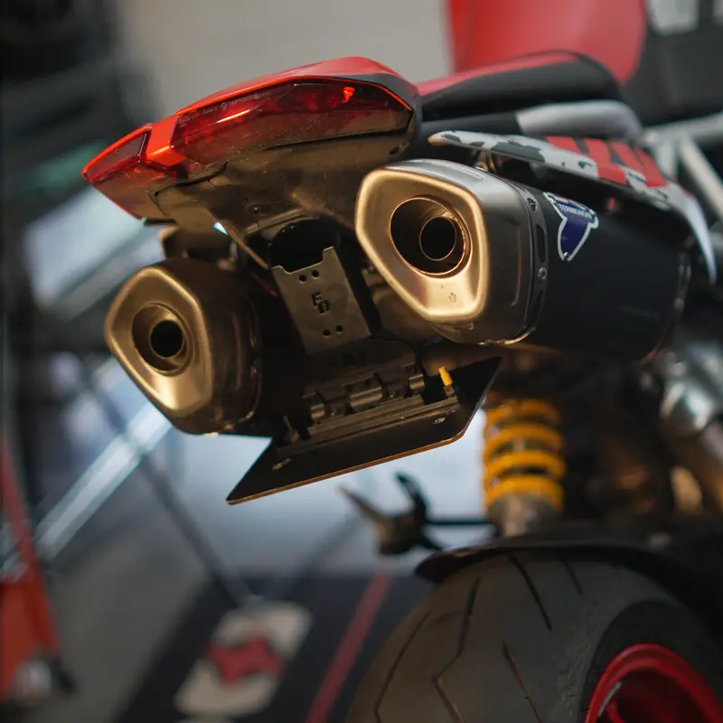 Ducati Hypermotard 950 Flip N Dip 2