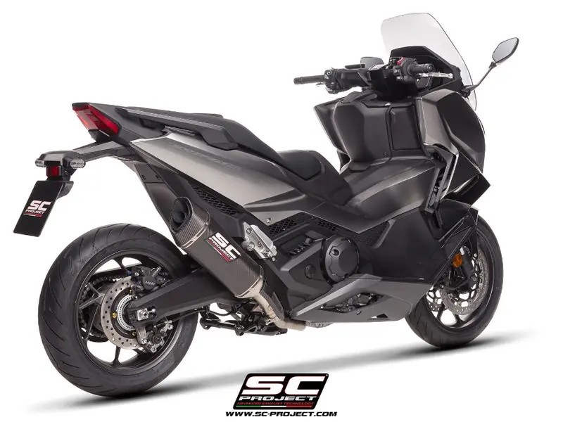 Honda Forza 750 - 2025 – Sc-Project Sc1-R Carbon Fibre Exhaust 1