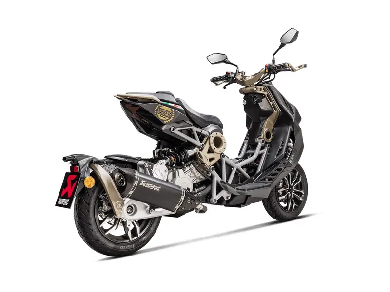 Italjet Dragster 125 / 200 - (2021-2026) Akrapovic Optional Carbon Heat Shield 2