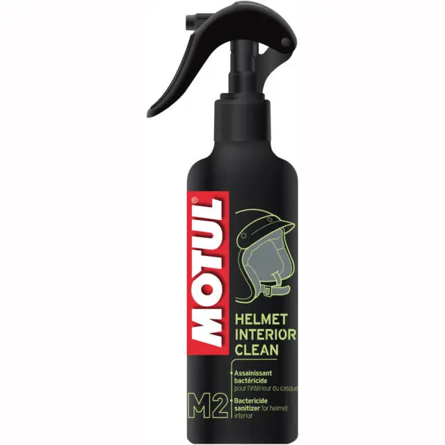 Motul M2 Helmet Interior Clean 1