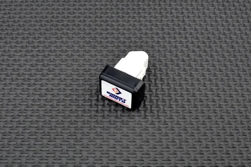 Suzuki Gsx-8R (2024) Side Stand Switch Eliminator 1